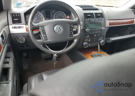 2004 Volkswagen Touareg 3.2 из США, поврежденный, VIN WVGBC77L64D045575